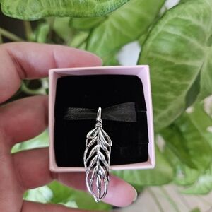 Pandora Silver Leaf Drop Pendant - Silver